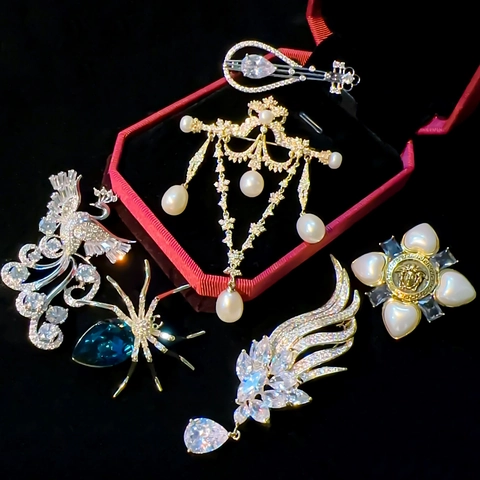 Broche de Fénix Estilo Palacio Vintage Cobre Galvanizado Perla Artificial Strass Borla Francesa Elegante Broche Animal