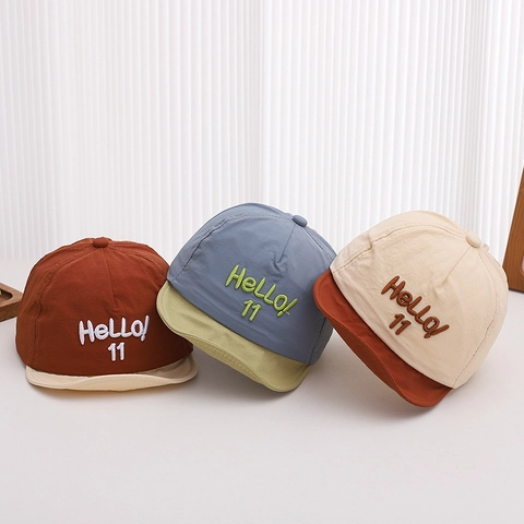 Cappello Da Baseball Per Bambini Con Visera Morbida Poliestere Traspirante Ricamo Hello Blocchi Di Colore Per Neonati