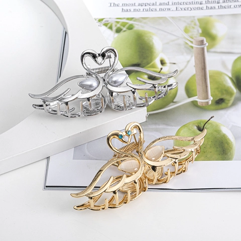 Swan Hair Claw Clip Metal Alloy With Cat Eye Stone Rhinestones And Artificial Pearls Large Shark Clip For Women