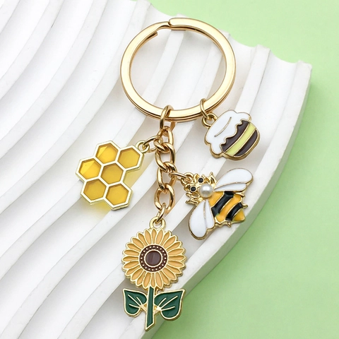 Enamel Bee Sunflower Keychain Alloy Honeycomb Pendant Bag Charm Cute Floral Accessory For Women Girls Gift