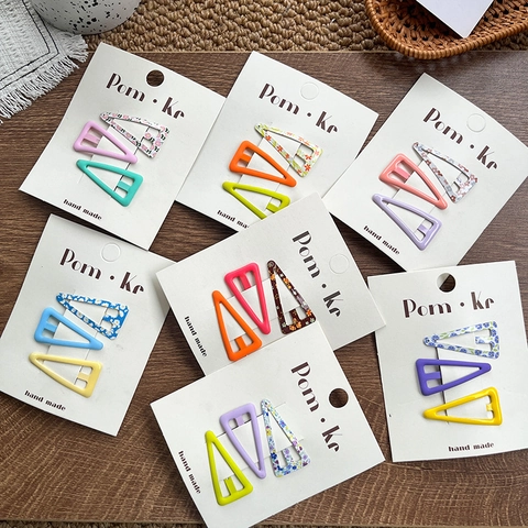 Barrettes À Cheveux Triangulaires En Métal Peint Colorées Pinces BB Pour Filles Enfants Style Dopamine À Fleurs Mode