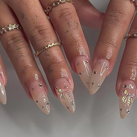 Mandel Drucknägel Nude Rosa Verlauf Mit 3D Silberner Schleife Rhinestone Sternenregen Für Frauen Elegante Maniküre