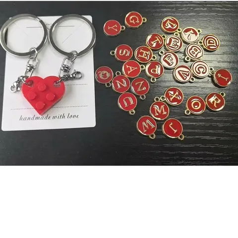 Matching Heart Building Block Keychains With Enamel Letter Charms Plastic Splitting Brick Pendants Gift For Lover Friends