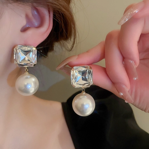 Geometric Square Rhinestone Imitation Artificial Pearl Dangle Earrings With Silver Earring Post Retro French Luxury Jewelry For Women