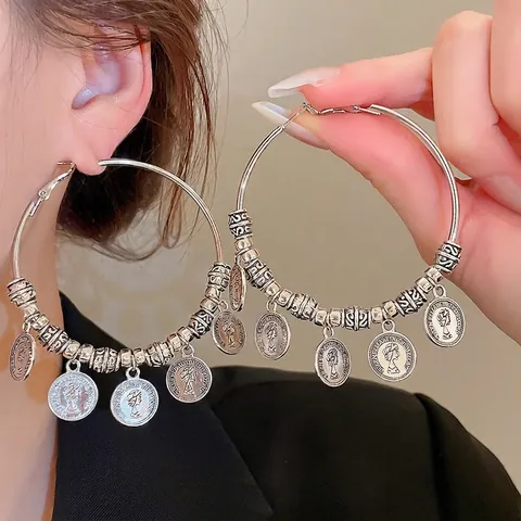Vintage Hoop Oorbellen Met Zilveren Oorsteker Grote Ronde Legering Munt Hangers Retro Portret Sieraden Voor Vrouwen