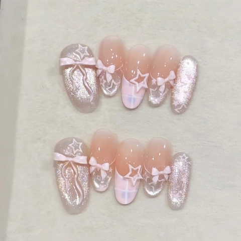 Pink Gradient Cat Eye Press On Nails Zoet Blush Ontwerp Met Stereoscopische Boog En Ster ABS Plastic Afneembaar Mode
