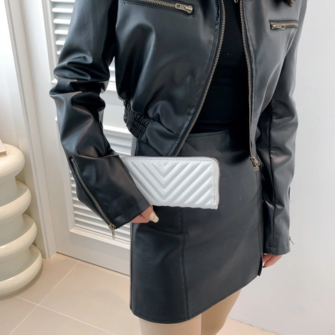 Portafoglio Lungo Donna Pelle PU Verniciata Trapuntato A V Molte Slot Per Carte Grande Capacità Pochette Con Cerniera Elegante