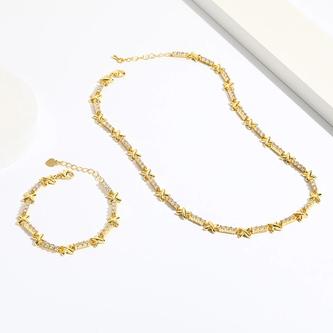 Parure Collana E Bracciale Maglia A X Gioielli Lusso Rame Placcato Oro Zirconia Cubica Intarsiata Moda Versatile Donna