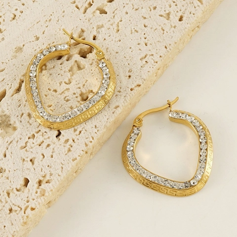 Orecchini Geometrici Irregolari A Forma Di Cuore Acciaio Inossidabile Placcato Oro 18K Cristallo Intarsiato Motivo Greco Donna