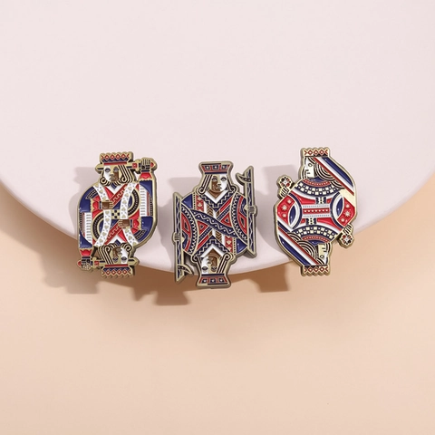 Broche en Émail Créative Personnage de Carte à Jouer Réversible Alliage de Zinc Roi Reine Valet Épingle pour Vêtements