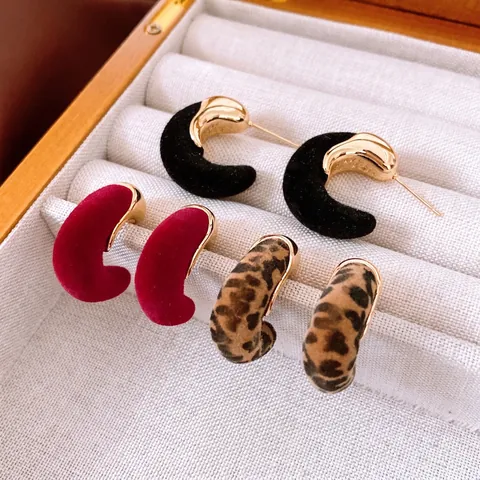 Vintage C-Förmige Creolen Mit 925 Sterling Silber Ohrringpfosten Beflocktem Samt Leopardenmuster Vergoldet Damen Modeschmuck