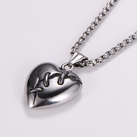 Collar Con Colgante De Corazón Acero Inoxidable 304 Herida Agrietada Cosida 3D Gótico Punk Retro Hip Hop Joyería
