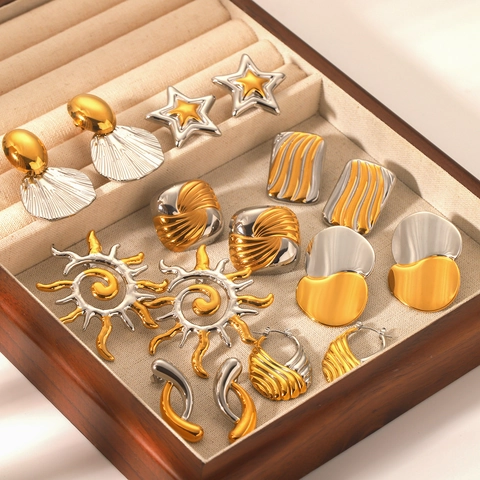 Boucles D'oreilles Géométriques Acier Inoxydable Or Argent Bicolore Texture Rétro Étoile Soleil Cœur Nœud Mode Femme