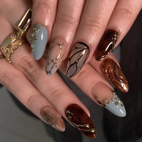 3D Butterfly Almond Press On Nails Gold Foil Marble Glossy Fake Nails Elegant Manicure For Women
