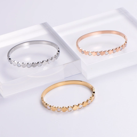 Brazalete De Corazón Acero Inoxidable 304 Incrustación De Nácar Blanco Diseño Elegante Joyería Para Mujeres