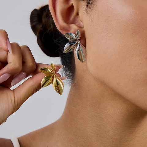 Leaf Earrings Stainless Steel 18K Gold Plated Waterproof Hypoallergenic Vintage Nature Inspired Jewelry For Women