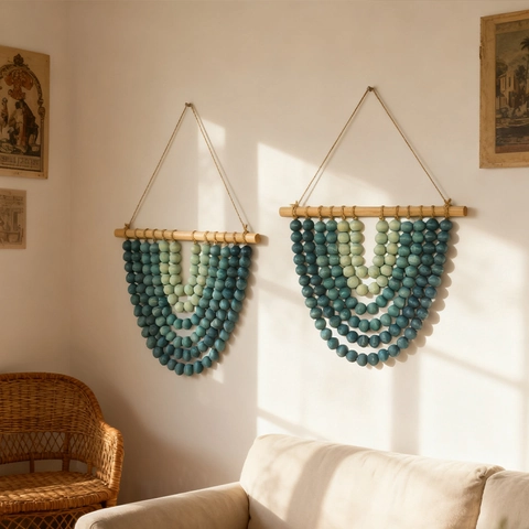 Boho Wanddekoration Blau Farbverlauf Kiefernholz Perlen Wandteppich Nordischer Stil Handgefertigt U-Form Kunst Ornament