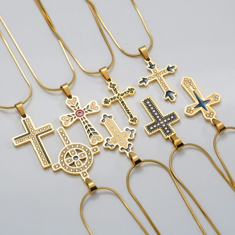 Collar con Colgante de Cruz de Acero Inoxidable Chapado en Oro para Mujer Hombre Joyería Religiosa Vintage Esmalte Zirconia Cadena de Hueso de Serpiente