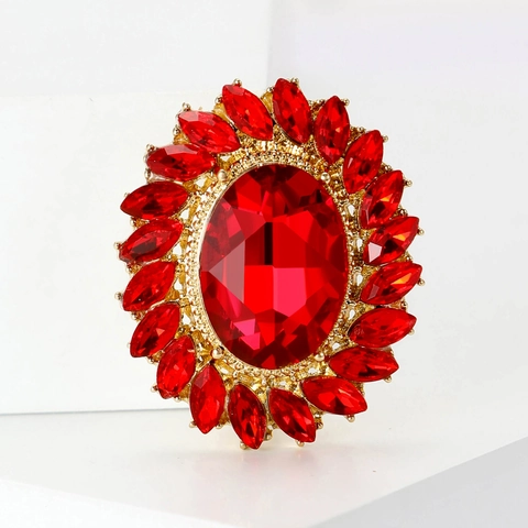 Vintage Luxury Alloy Rhinestone Oval Sunflower Brooch For Women Elegant Crystal Flower Pin Clothing Jewelry Accessories