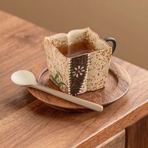 Ceramic Espresso Cup And Walnut Wood Saucer Hand Painted Daisy Gold Rim Square Lotus Tea Cup Vintage Style