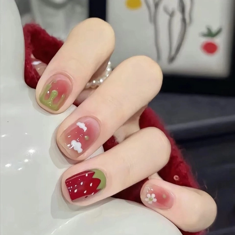 Unghie Finte Fragola Cartone Animato Traslucido Corto Lucido Dolci Fiori Nuvole Donne Unghie Finte