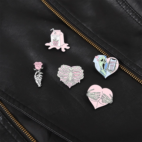 Punk Emaille Pin Legering Speld Hart Schedel Roos Melkpak Mode Badge Kleding Accessoire Cool Gothic Stijl