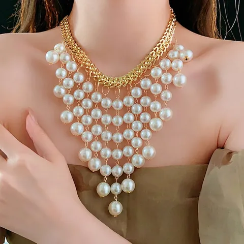 Collana Bavaglio Dichiarazione Stile Francese Lega Color Oro Con Nappine In Künstliche Perle Di Imitazione Bianche Per Donna