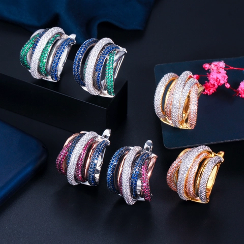 Luxueuses Boucles d'Oreilles Créoles Multicouches en Cuivre Avec Micro Pavé de Zirconia pour Femmes Bijoux de Mode Style Occidental pour Mariage Fête