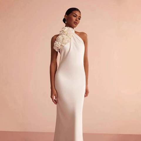 Weißes Satin Halfter Maxikleid Mit 3D Blume Rückenfreies Abendpartykleid Eleganter Hoher Taille Für Frauen