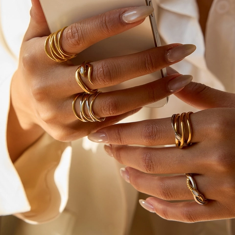 Stainless Steel Twisted Snake Ring Gold Silver Bi-Color Mother Of Artificial Pearl Inlay Waterproof Hypoallergenic Fashion Jewelry