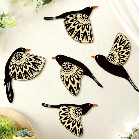 Hummingbird Wall Art Wooden Hanging Flying Bird Decor Rustic Mandala Pattern Boho Style For Living Room Bedroom