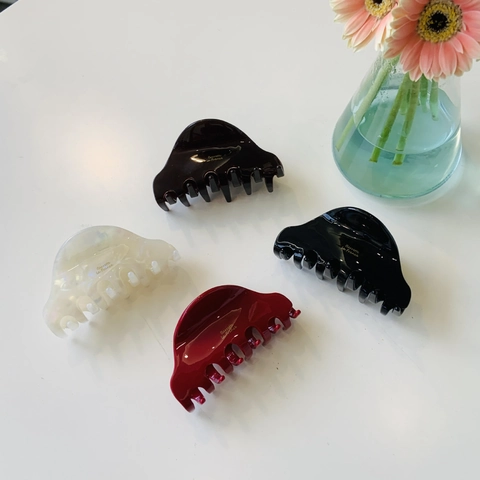 Acetate Hair Claw Clip French Style Minimalist Elegant Large Shark Clip For Women Thick Hair Accessories