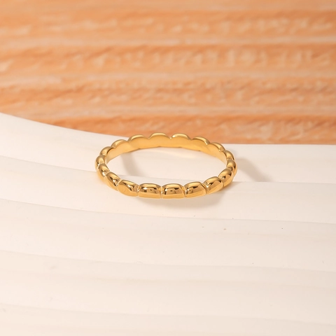 Minimalistischer Perlen Wellenring 18K Vergoldeter Edelstahl Gebördelter Bubble Band Schmuck Für Frauen Nischendesign