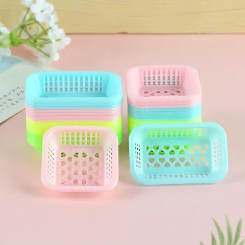 Mini Plastic Opbergmand Hol Hart Ontwerp Macaron Kleur Voor Poppenhuis Keuken Rollenspel Speelgoed Decoratie