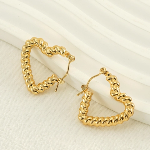 Stainless Steel Hoop Earrings For Women 18K Gold Plated Heart Twisted Bamboo Irregular Geometric Non-Tarnish Jewelry