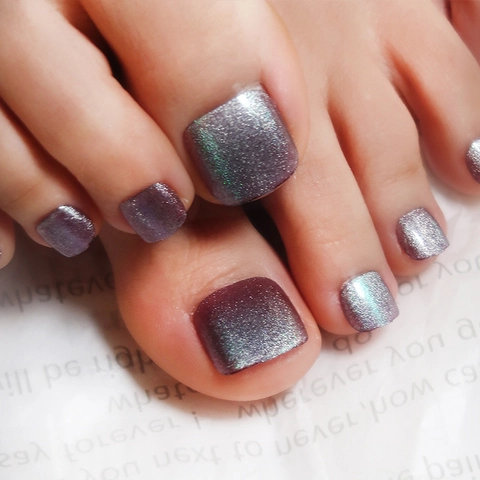 Cat Eye Fußnägel Zum Aufkleben Kurz Metallic Glitzer Full Cover Abnehmbare Künstliche Zehennägel Für Frauen