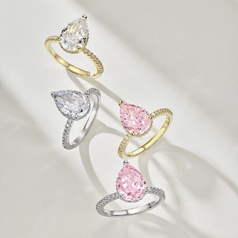 Anello in Argento Sterling 925 di Lusso con Zirconia a Taglio a Pera Elegante Anello a Goccia d'Acqua Halo per Donna Gioielli
