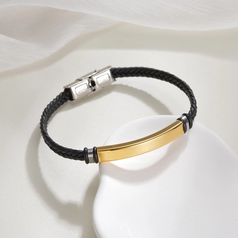 Braided Leather Bracelet With Stainless Steel ID Plate Minimalist Fashion Hand Wrap Jewelry For Men And Women