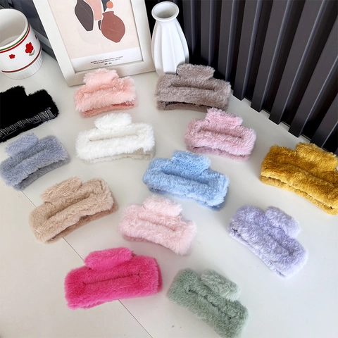 Plush Hair Claw Clip Square Large Shark Clips Faux Fur Fluffy Hair Accessories For Women Simple Korean Style Autumn Winter
