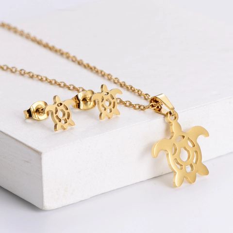 Sea Turtle Necklace And Stud Earrings Jewelry 18k Gold Plated 316 Stainless Steel Hollow Animal Pendant Women