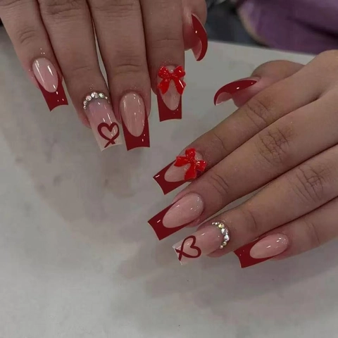 Red French Press On Nails ABS Long Square Relief Bow Rhinestone Heart Design Fashionable Elegant Women Manicure