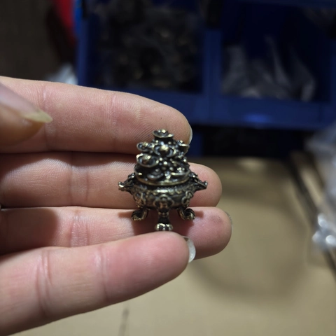 Mini Incense Burner Alloy Antique Bronze Finish Retro Chinese Three-Legged With Lid Lucky Ingot Desktop Decoration