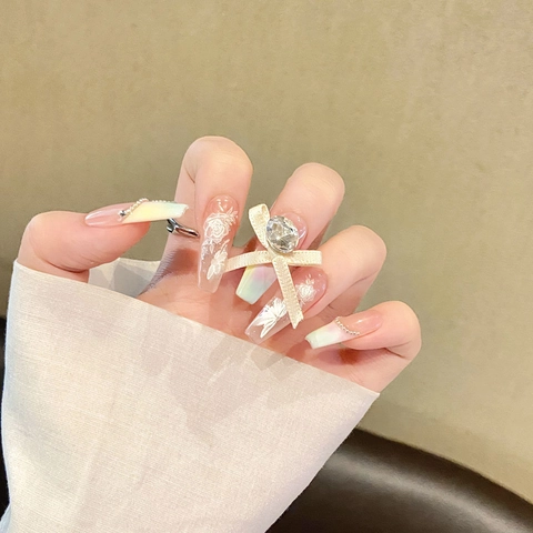 Handgefertigte Französische Künstliche Nägel Mit 3D Schleife Glitzer Strass Elegant Lange Sargform Falsche Nägel Damen