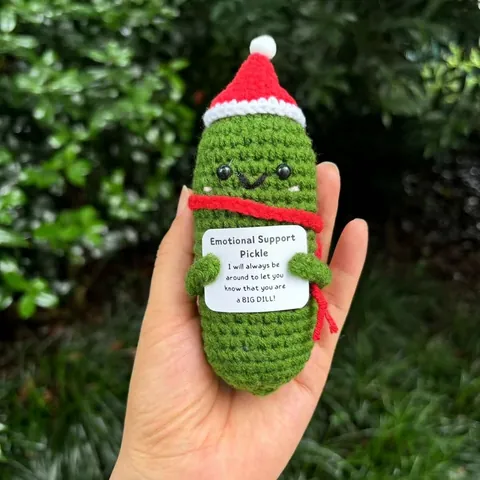 Handmade Crochet Knitted Vegetable Fruit Mini Dolls Positive Energy Encouraging Card Desktop Ornaments Cute Funny Gifts