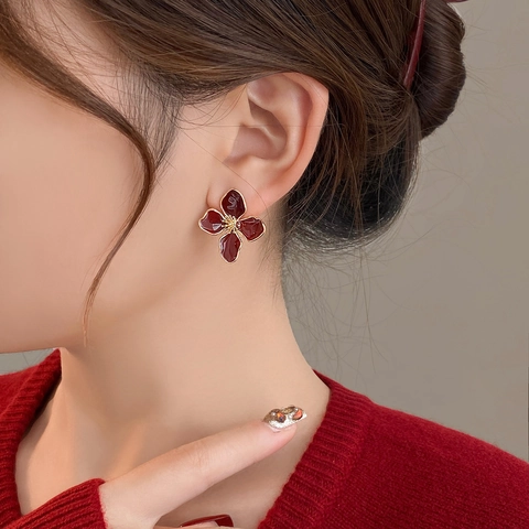 Vintage Four Petal Flower Enamel Alloy Ear Studs For Women With 925 Sterling Silver Earring Post Elegant Retro