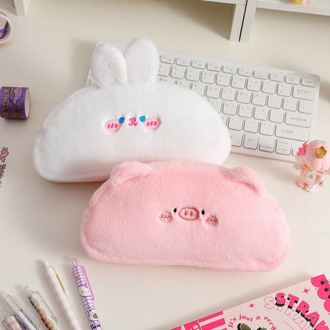 Astuccio in Peluche a Forma di Animale Cartoon Grande Capacità Ricamo Coniglio Orso Maiale Borsa Porta Cancelleria per Scuola Ufficio Donna Bambini
