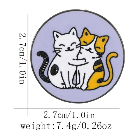 Süße Cartoon Umarmende Katzen Runde Emaille Brosche Pin Für Kleidung Legierung Tier Abzeichen Für Damen Herren Kinder Modeschmuck