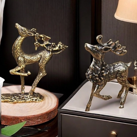 Statuetta Di Cervo In Ottone Vintage Miniatura Statua Di Renna Fiore Di Prugno Ornamento Da Scrivania Decorazione Zen Tè