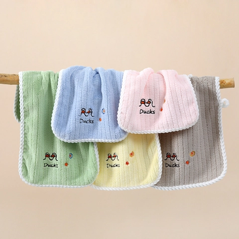Hanging Hand Towel Coral Fleece Absorbent Soft Cartoon Duck Embroidery Bathroom Kitchen Face Towels For Toddler Kids