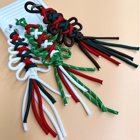 Portachiavi Albero Di Natale In Paracord Intrecciato A Mano Ciondolo Per Borsa Con Anello In Metallo E Nappa Decorazione